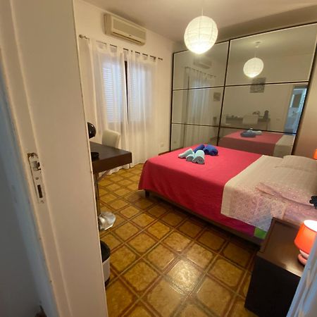 A Casa Da Mari Stanza Privata Bagno Condiviso Appartement Olbia Buitenkant foto
