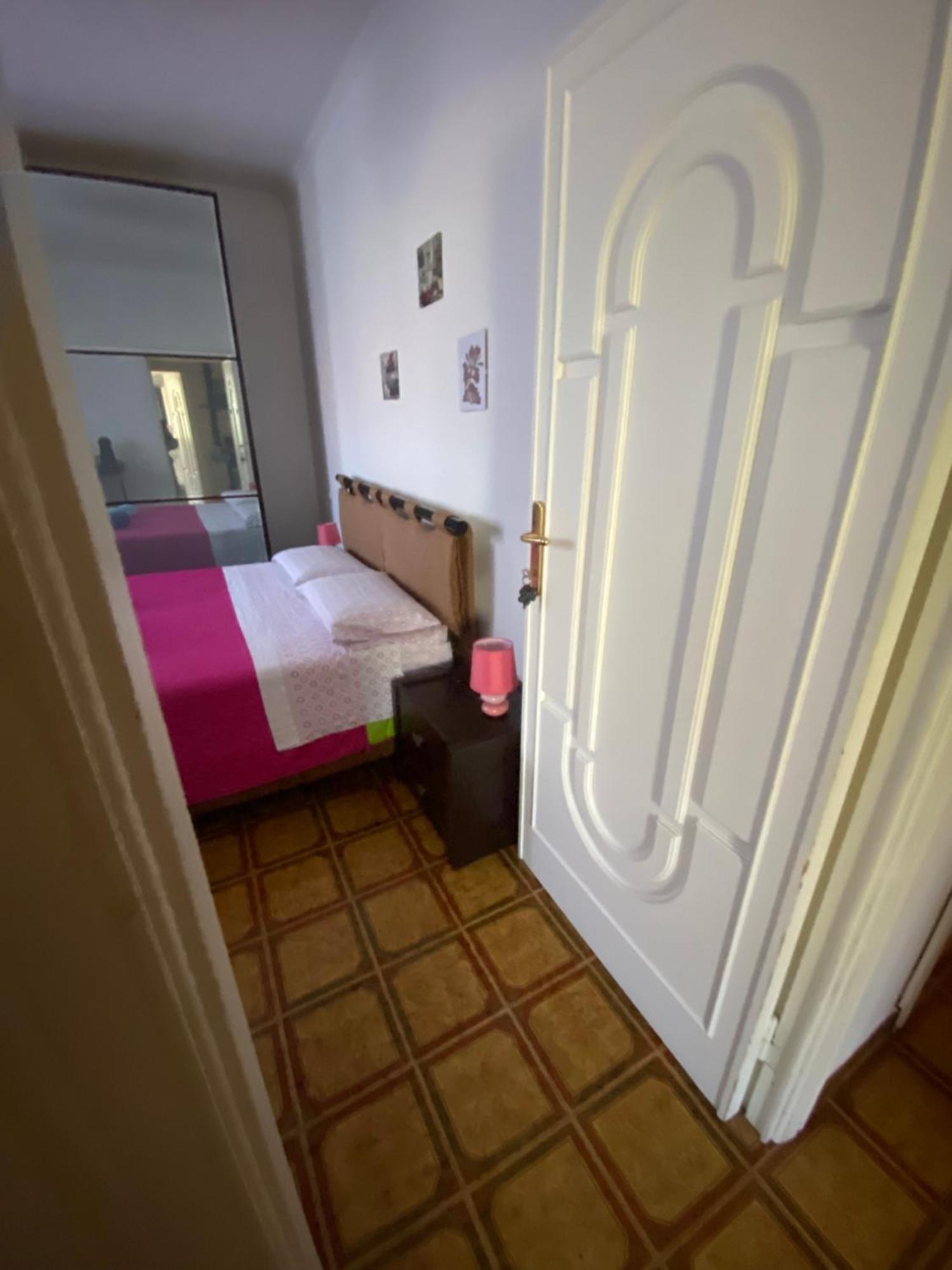 A Casa Da Mari Stanza Privata Bagno Condiviso Appartement Olbia Buitenkant foto