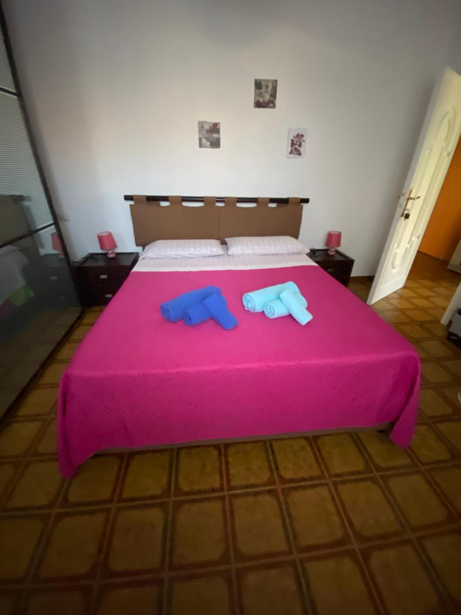 A Casa Da Mari Stanza Privata Bagno Condiviso Appartement Olbia Buitenkant foto